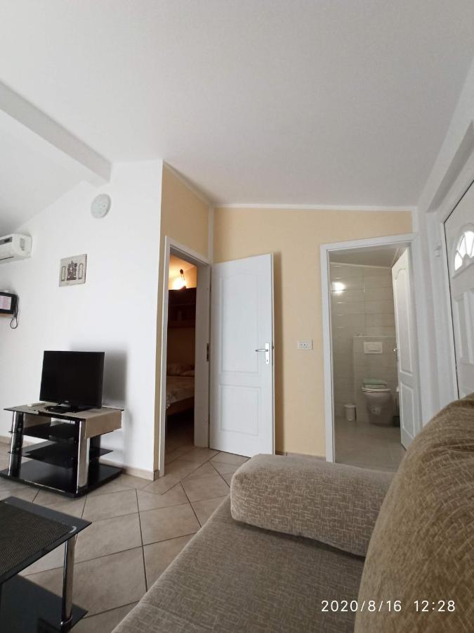Apartmani Lun Vir Exterior foto
