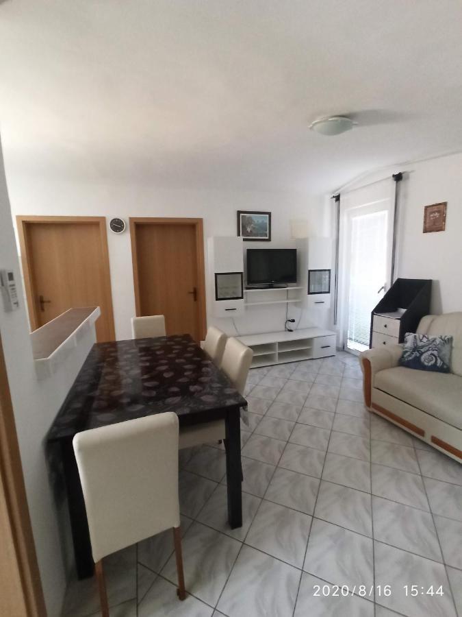 Apartmani Lun Vir Exterior foto