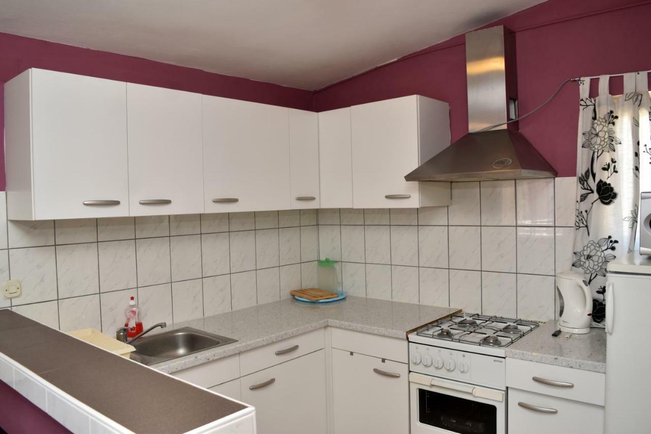 Apartmani Lun Vir Exterior foto