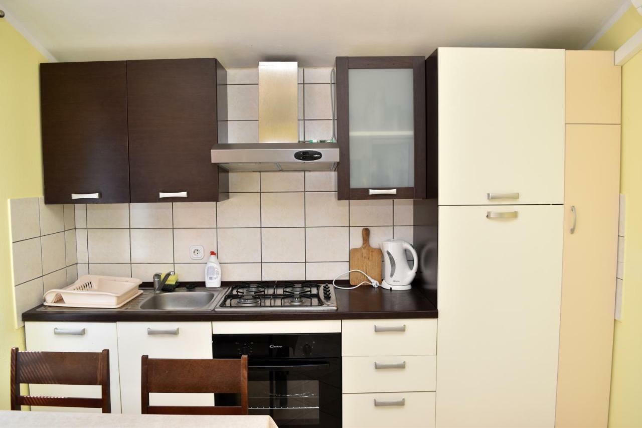 Apartmani Lun Vir Exterior foto