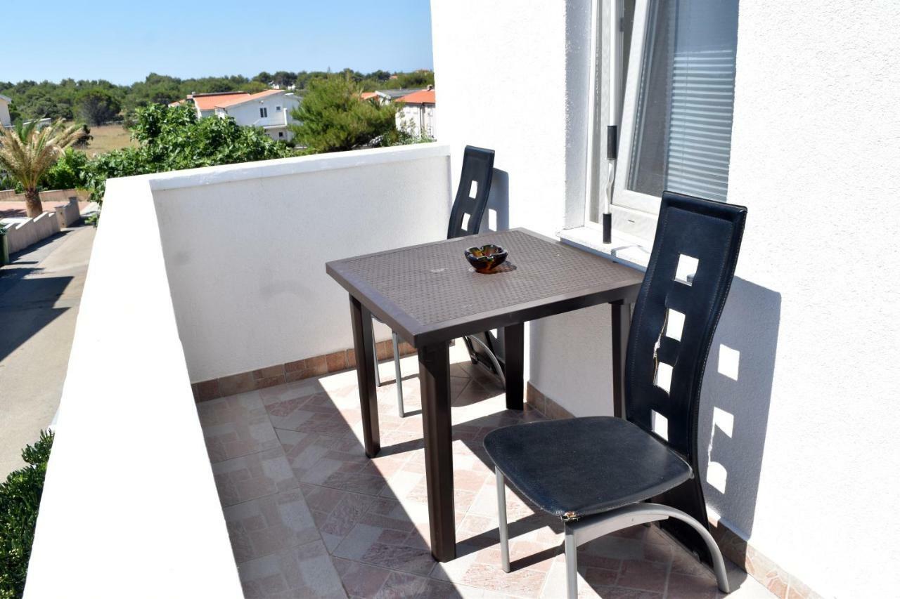 Apartmani Lun Vir Exterior foto